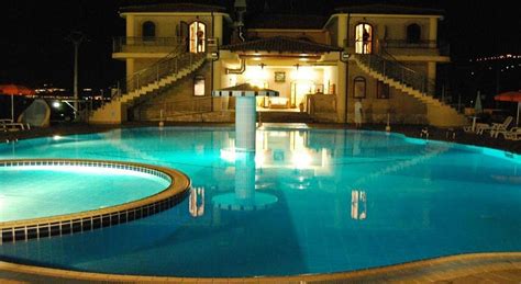 HOTEL GRANDUCA (Briatico, Calabria) - Apartment Reviews, Photos, Rate ...