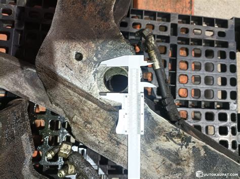 Rototilt grippers, Rautavaara | Huutokaupat.com