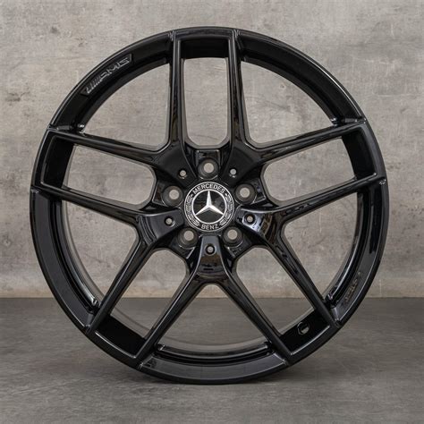 Original Mercedes Benz GLA & 45 AMG jante 19 inch X156 A1564010700 negru lucios