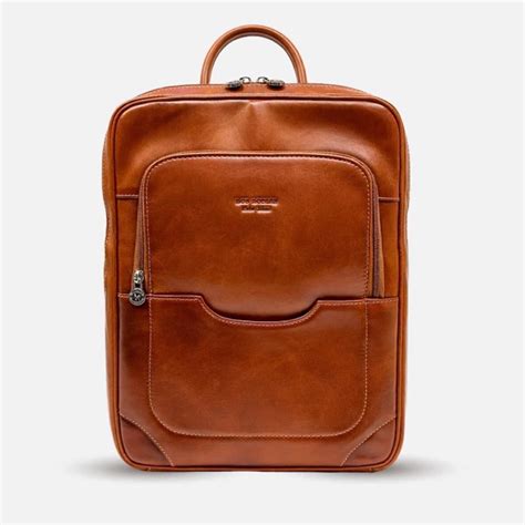 Mochila Slim de cuero vacuno - Los Robles Polo Time