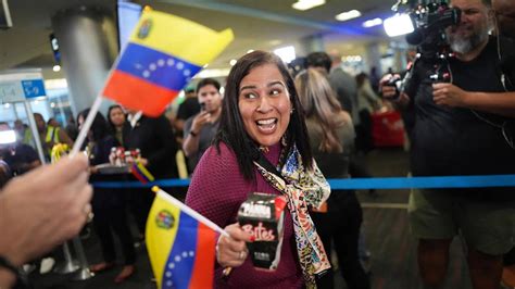 First direct commercial flight from US to Venezuela in seven years ...