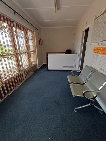99 m² Commercial space to rent in Queenstown Central | RR4599759 ...