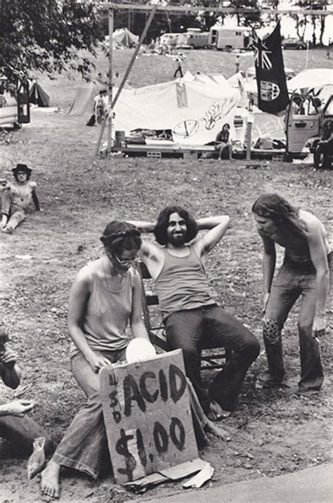 Nude Hippies