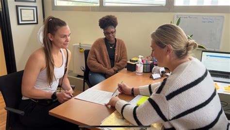 ACS provides employment help for spouses | Article | The United States Army