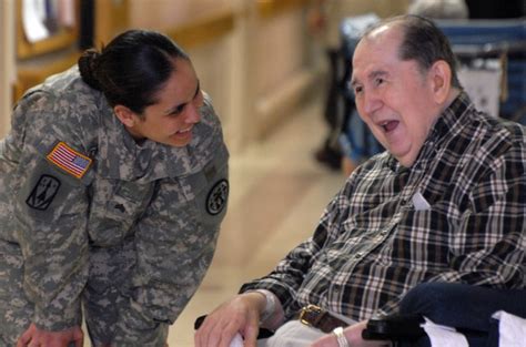 Fort Leavenworth Soldiers visit veterans | Article | The United States Army