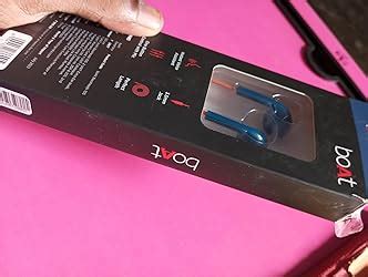 boAt Bassheads 105 Wired in Ear Earphones with Mic (Blue) : Amazon.in ...