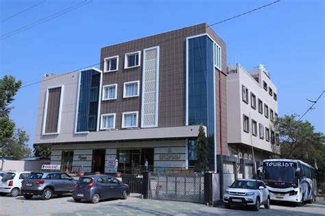 Geetanjali Hotel and Restaurant in Jhalrapatan Jhalawar - Authentic ...