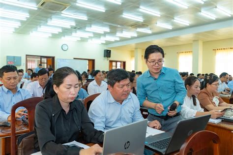 Đối tượng bồi dưỡng quản lý nhà nước ngạch chuyên viên chuẩn