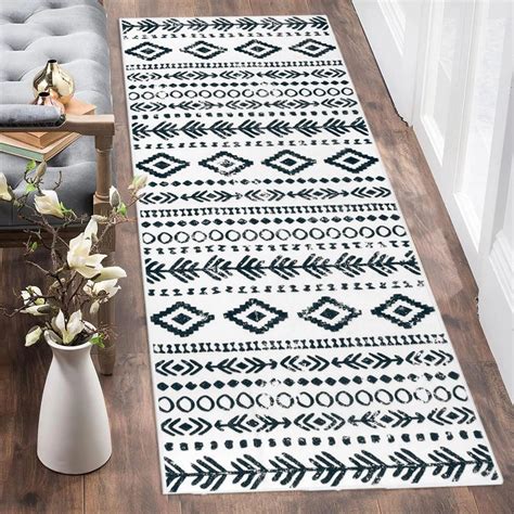 Amazon.com: Lahome Boho Moroccan Washable Runner Rug, 2x5 Low-Pile Soft ...
