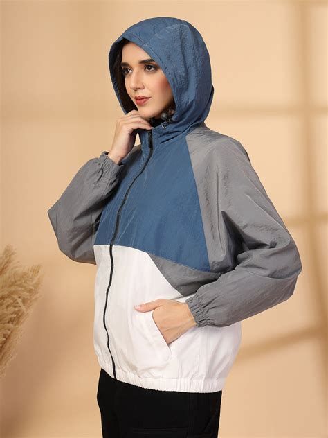 Women Colourblocked Hooded Windcheater Oversized Sports Jacket – Chkokko