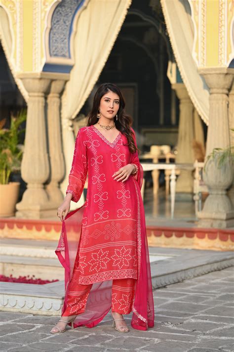 Pink Peach and Orange Ombré Pure Crepe Bandhani Suit Set – Mahee Jaipur