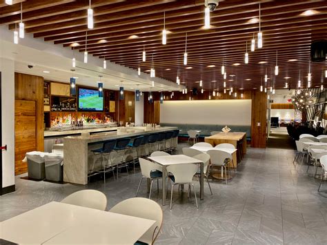 Review: Amex Centurion Lounge at DFW Airport - The Points Guy