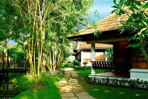 Kumarakom Lake Resort, Kerala - Venue - Kottayam City - Weddingwire.in