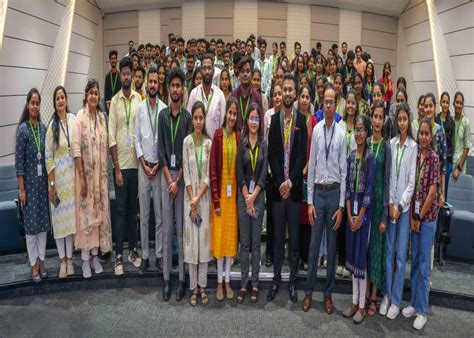 Management Courses in Bangalore | Presidency School of Management