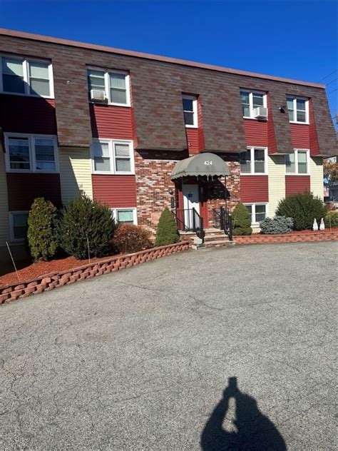 424 Smithfield Ave Unit 1, Pawtucket, RI 02860 | Homes.com