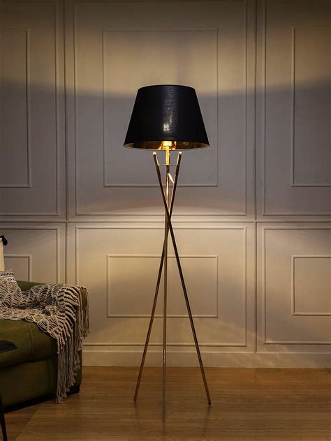 Chase Floor Lamp – Jainsons Emporio