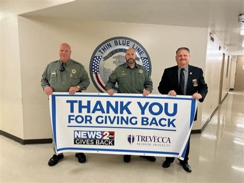 2 Gives Back: Sumner County Sheriff's Office Corrections officers ...