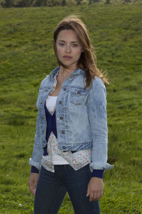 Pictures of Zoë Tapper