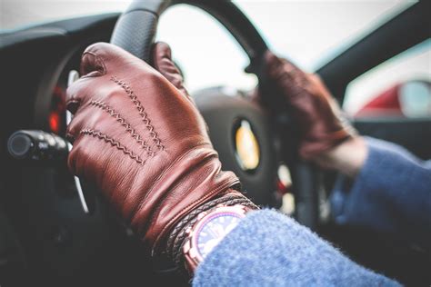 «Driving Gloves» HD Wallpapers