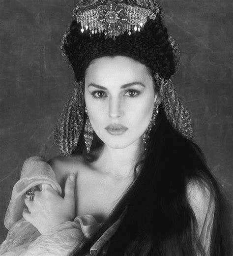 Pin by Elena on Моника | Dracula's brides, Monica bellucci, Bram stoker ...