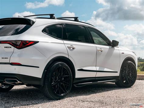 Tuning Acura MDX 2023, rear