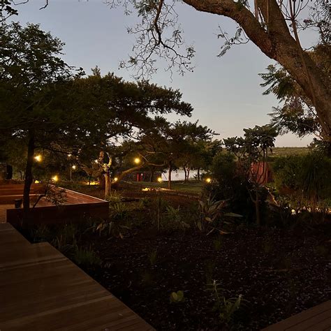 CHEETAH RIDGE LODGE (Ladysmith) - 2026 Lodge Reviews, Photos, Rate ...