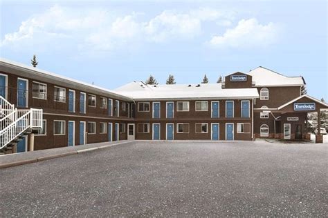 TRAVELODGE EDMONTON AIRPORT (Leduc, Alberta) - Hotel Reviews, Photos ...