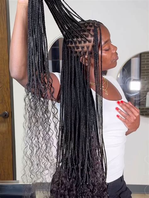 Small knotless braids | Long braids, Small box braids hairstyles ...