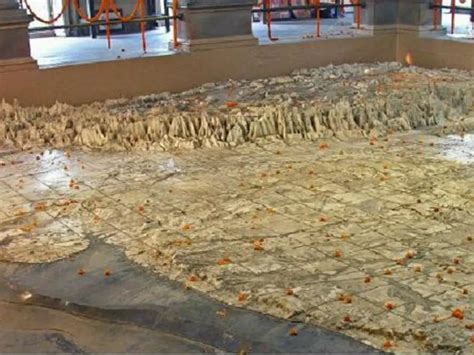 In This Unique Temple Dedicated To The Nation, People Come To See ...