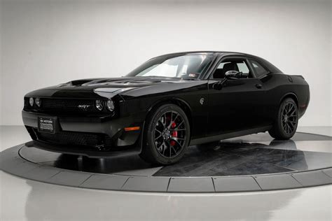2015 - DODGE CHALLENGER SRT HELLCAT BLACK | Fabricante DODGE | PlanetCarsZ