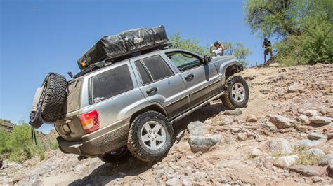 Slick and Capable Overland Build: 2004 Jeep Grand Cherokee