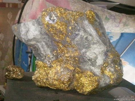 南非金矿黄金矿石图片展示_南非金矿黄金矿石相关图片下载