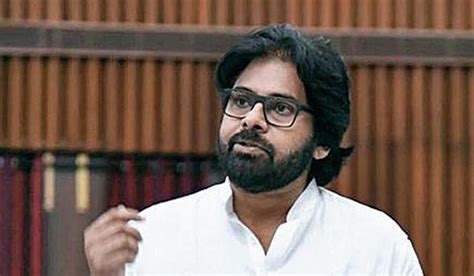 சிங்கப்பூர் பள்ளியில் தீ விபத்து: பவன் கல்யாண் மகன் காயம் | Pawan ...