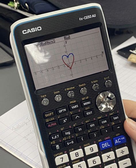 Rezultat imagine pentru Aesthetic Digital Calculator in Python