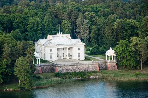 2025 Trakai and Užutrakis Half Day Historical Journey (Vilnius)