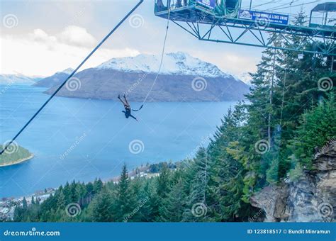 Bungee Jumping 的图像结果