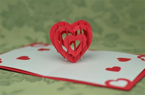 Card Valentine Pop Up