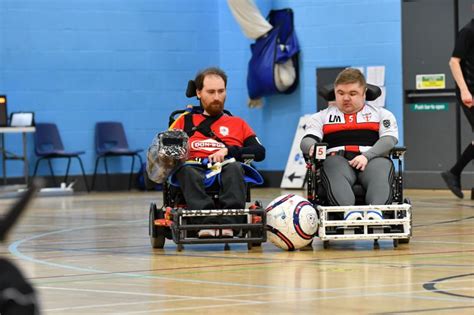 Wheelchair Football 的图像结果