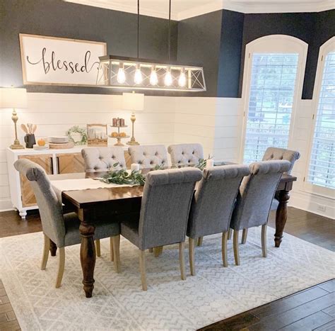 20 Gorgeous Farmhouse Dining Room Inspirations - Chaylor & Mads