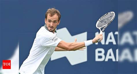 Daniil Medvedev, Stefanos Tsitsipas power into Toronto ATP ...