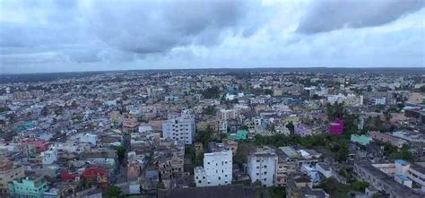 Geography of Berhampur, Topography and Climate of Berhampur