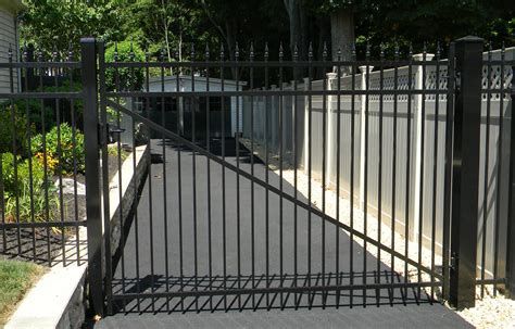Aluminum Fence Installation in Massachusetts - MA Aluminum Fence Company