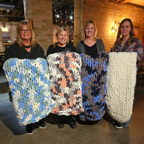 SOLD OUT! Sept 18th - Waterfront Wine Bar Chunky Knit Blanket Workshop ...