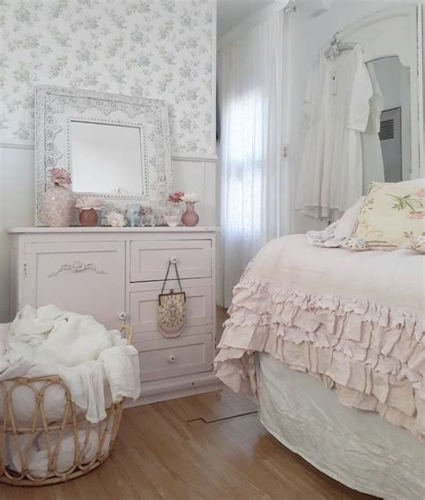 Shabby Chic Bedroom Decor Ideas