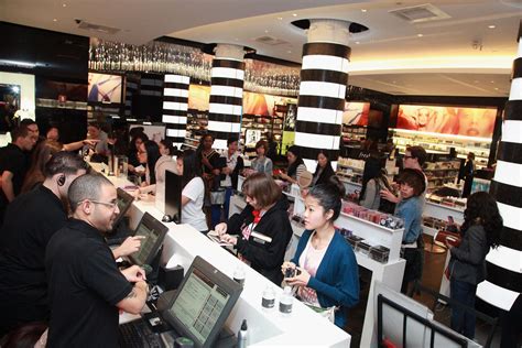 Retail Sales Associate 的图像结果