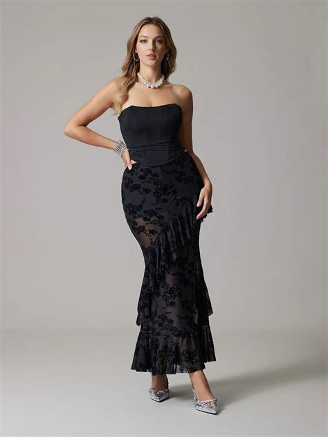 Ruffle Pencil Skirt | Savana | Bestsellers