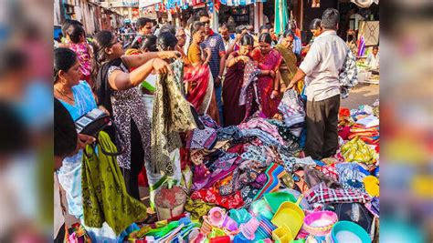 Cheapest Cloth Market in Delhi, Gandhi Nagar: दिल्ली में है थोक कपड़ों ...