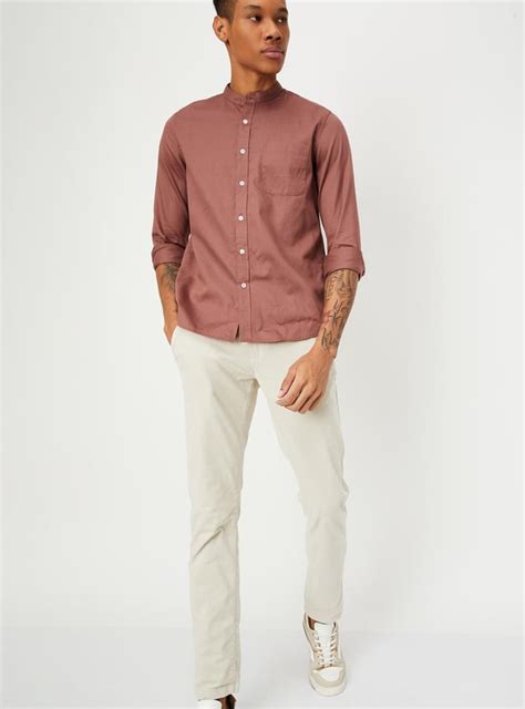 Buy Men Regular Fit Solid Casual Shirt Online at just Rs. 999.0 ...
