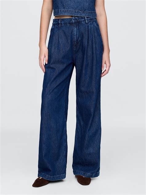 365 High Rise UltraSoft Denim Pleated Trousers | Gap