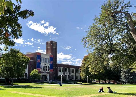 Boise State University: Acceptance Rate, SAT/ACT Scores, GPAs